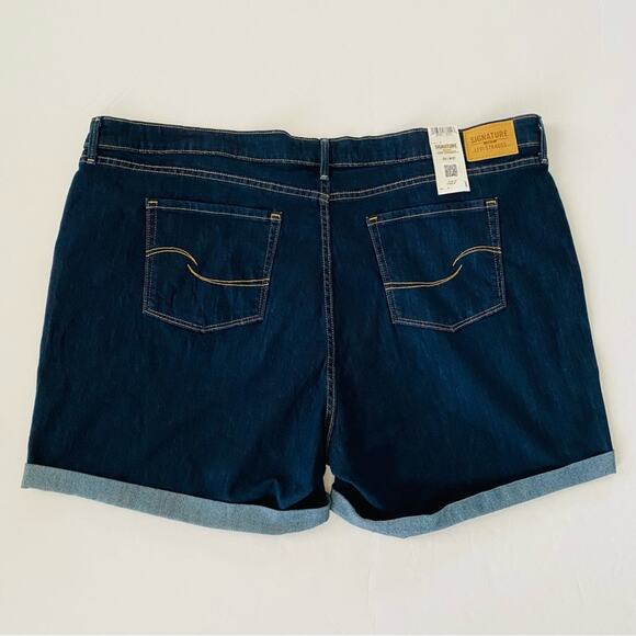 Signature by Levi Strauss | Mid-Rise 5” Shorts Dark Wash NWT 24 W37 - Picture 2 of 6